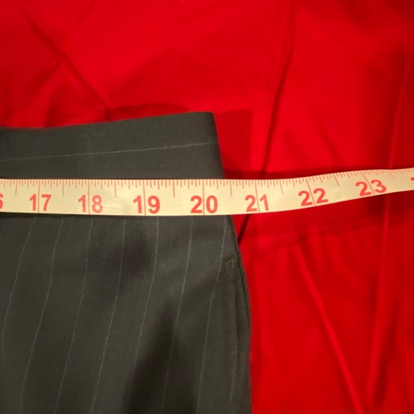 Jospeh Abboud blue pinstripe peak lapel 46R - Picture 15 of 16